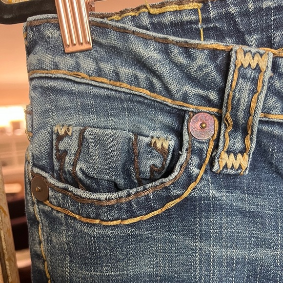 Classic True Religion Blue Denim Jeans - Picture 11 of 12